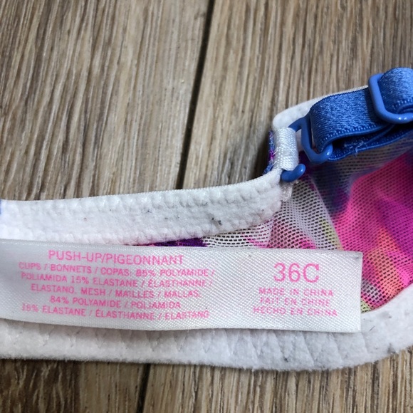 PINK Victoria’s Secret Lace Push Up Bra Size 36C - Picture 4 of 8